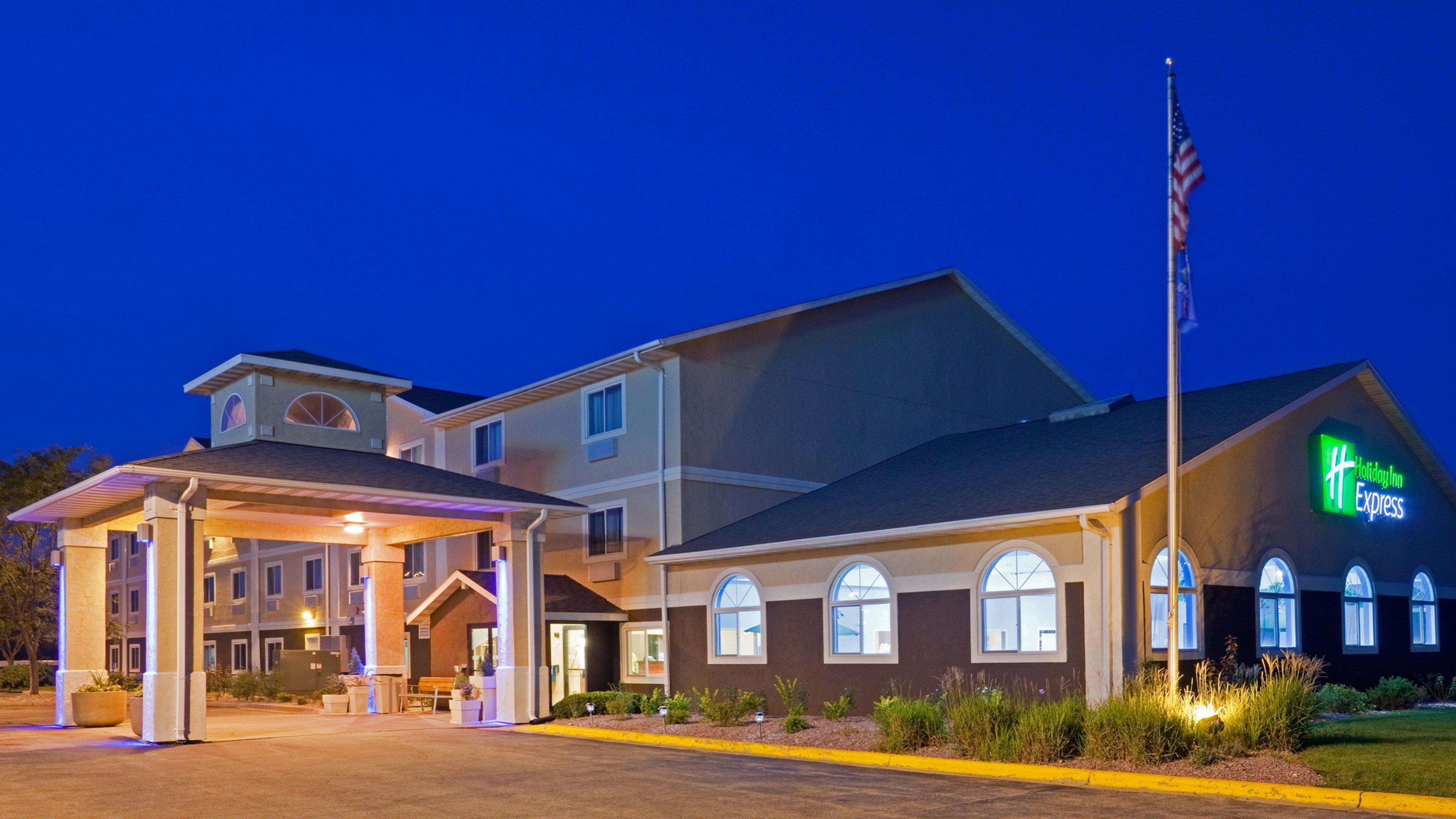 Holiday Inn Express Deforest By Ihg Exterior foto