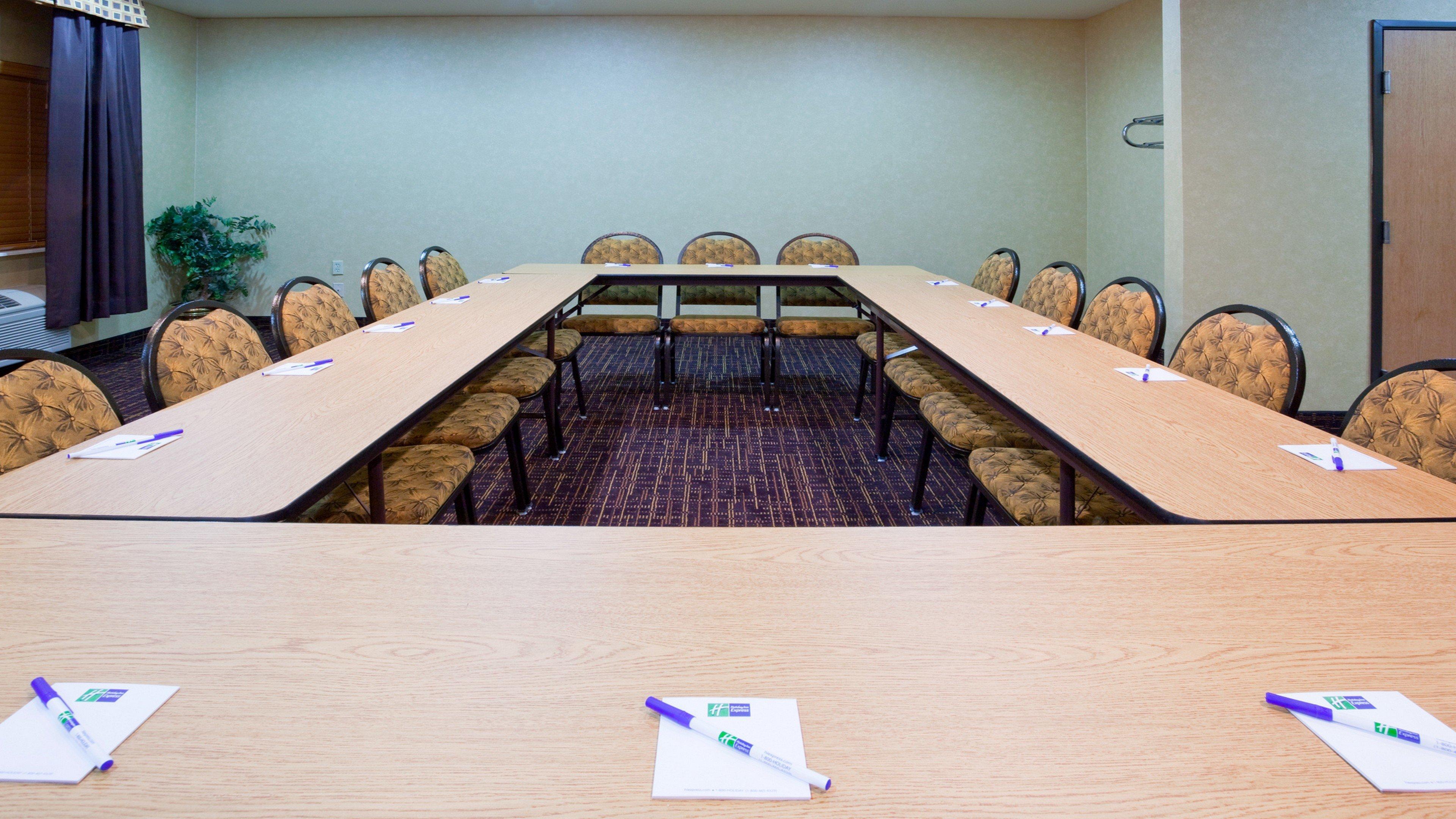 Holiday Inn Express Deforest By Ihg Exterior foto